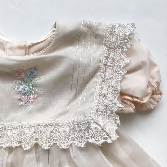 Vintage bib crochet party dress fits 3/4T - Picture 2 of 6